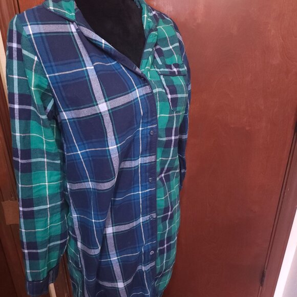 Stars Above Green Perfectly Cozy Flannel Shirt Size Small - Picture 4 of 9